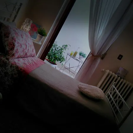 Bed & Breakfast L'angolo Fiorito 3*