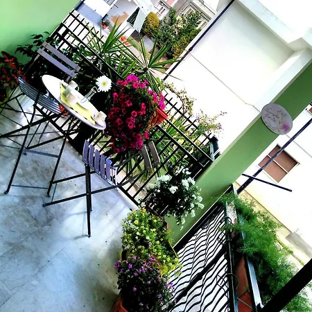 Oda ve Kahvaltı L'angolo Fiorito 3*