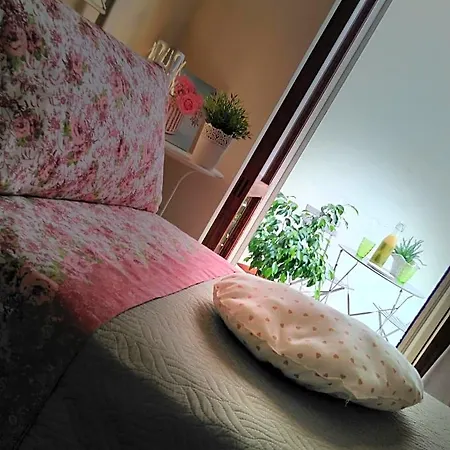 L'angolo Fiorito Bed & Breakfast 3*
